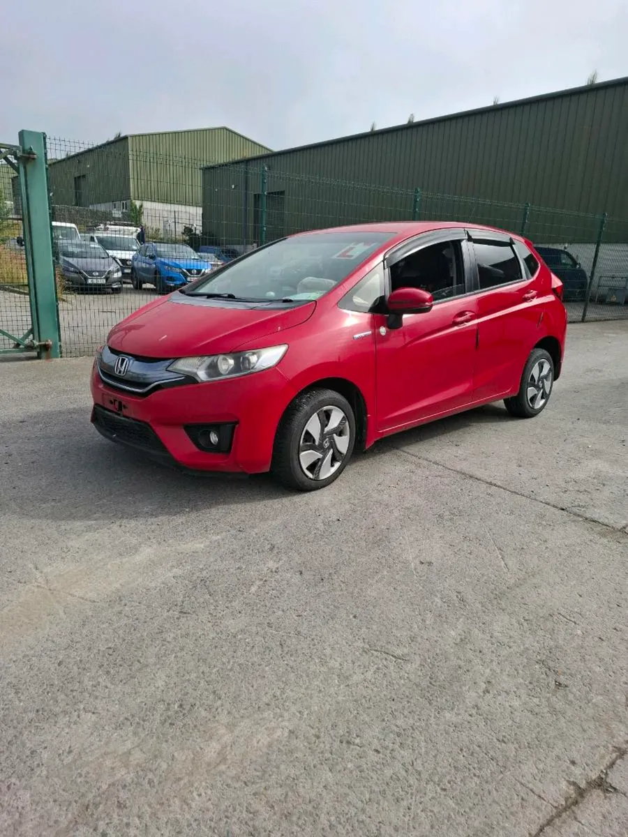 Honda fit 2015*FOR PARTS** - Image 1