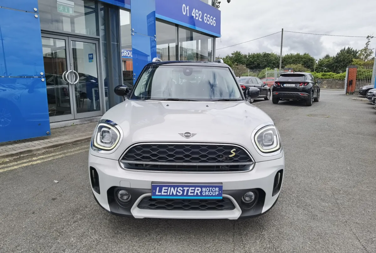 MINI COUNTRYMAN 1.5 COOPER S E EXCLUSIVE ALL4 PHEV - Image 2