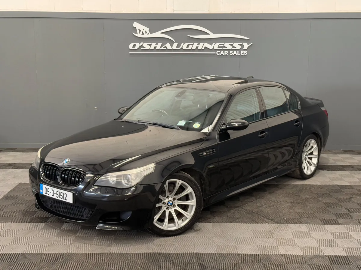 BMW M5 2005 - Image 4