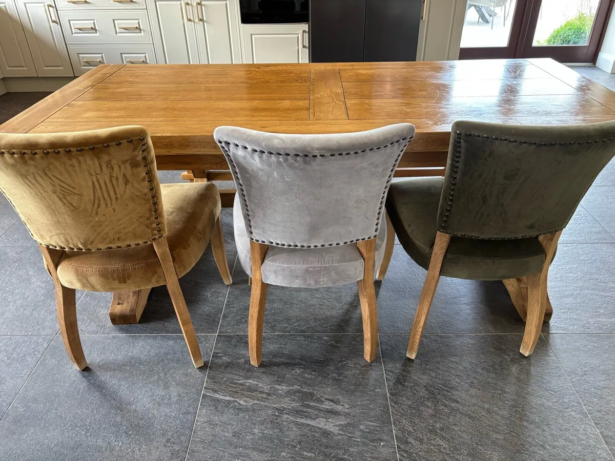 Dining table - Image 3