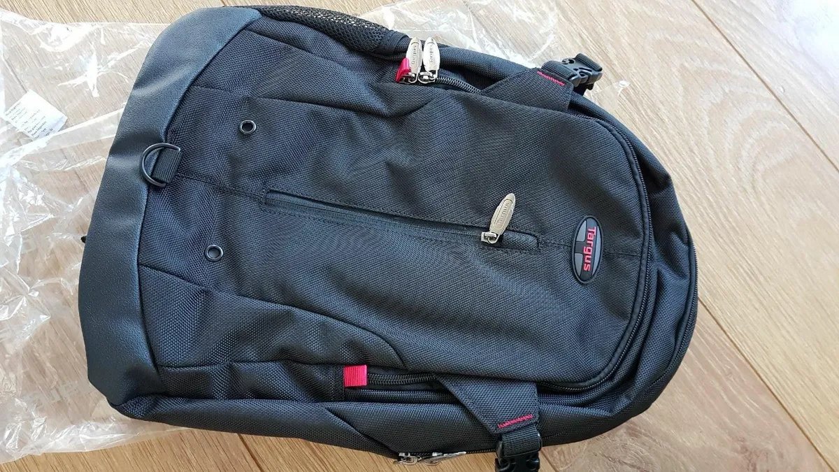 Travel laptop Backpack- BRAND NEW - Image 3