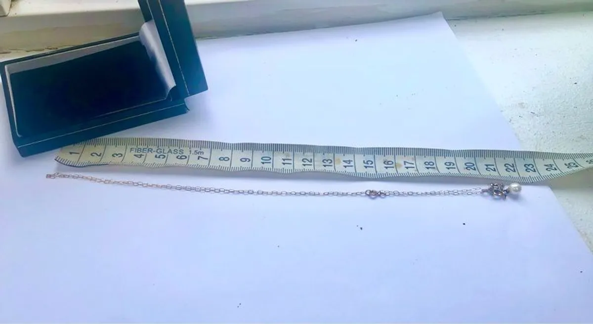 9ct gold pendant & chain - Image 4