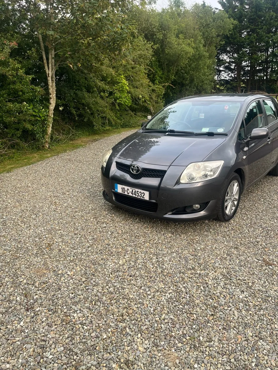 1.3 petrol Toyota auris - Image 4