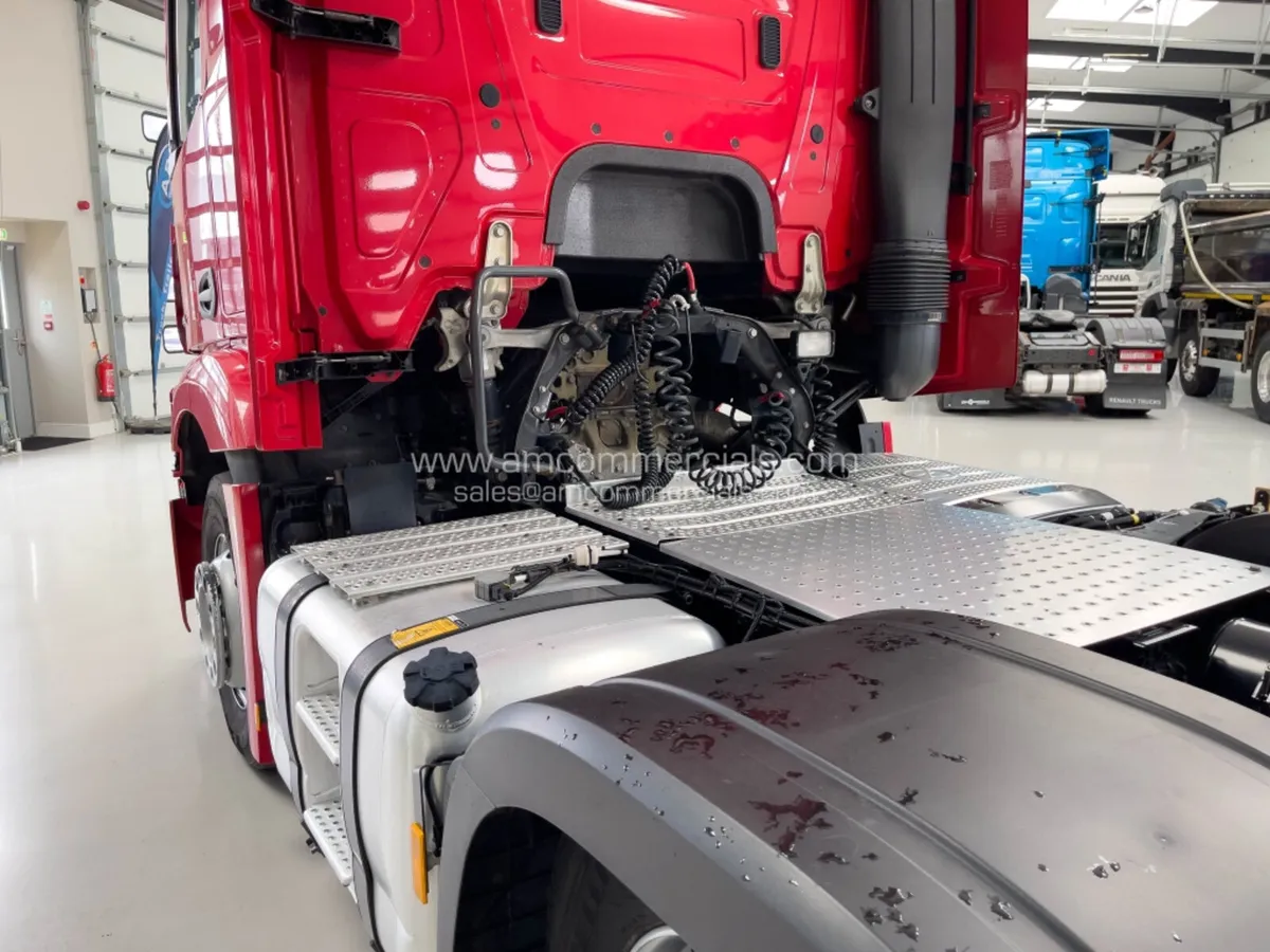 2022 (71) MERCEDES-BENZ ACTROS 2545 6X2 MIDLIFT - Image 4