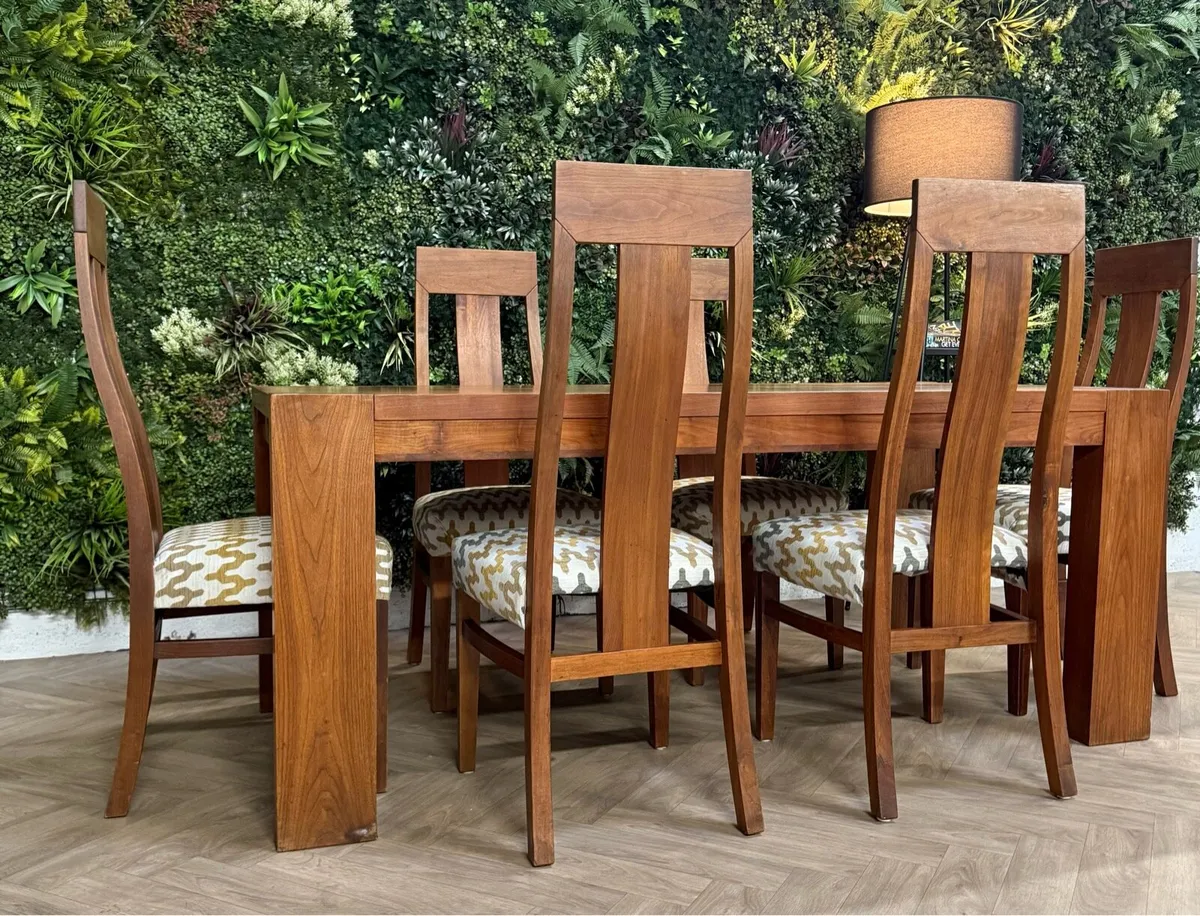 Walnut kitchen table & 6 chairs/dining set - Image 1