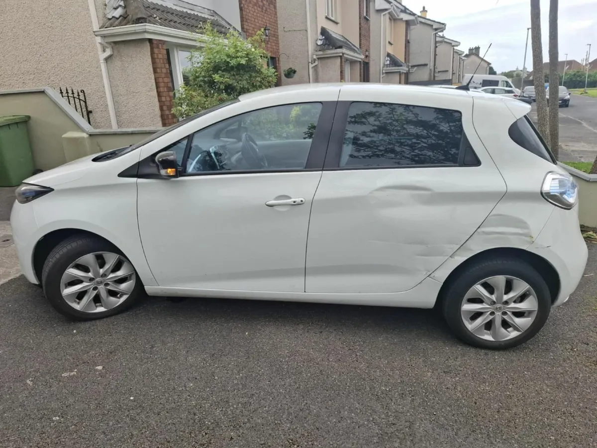Renault Zoe 2015 - Image 3