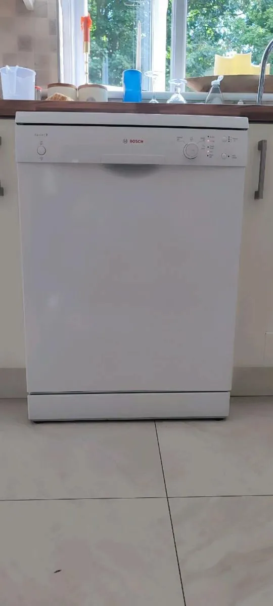 Dishwasher - Image 1