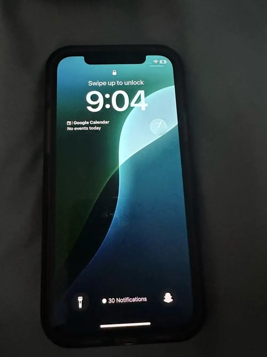 iPhone 12 64GB - Image 1