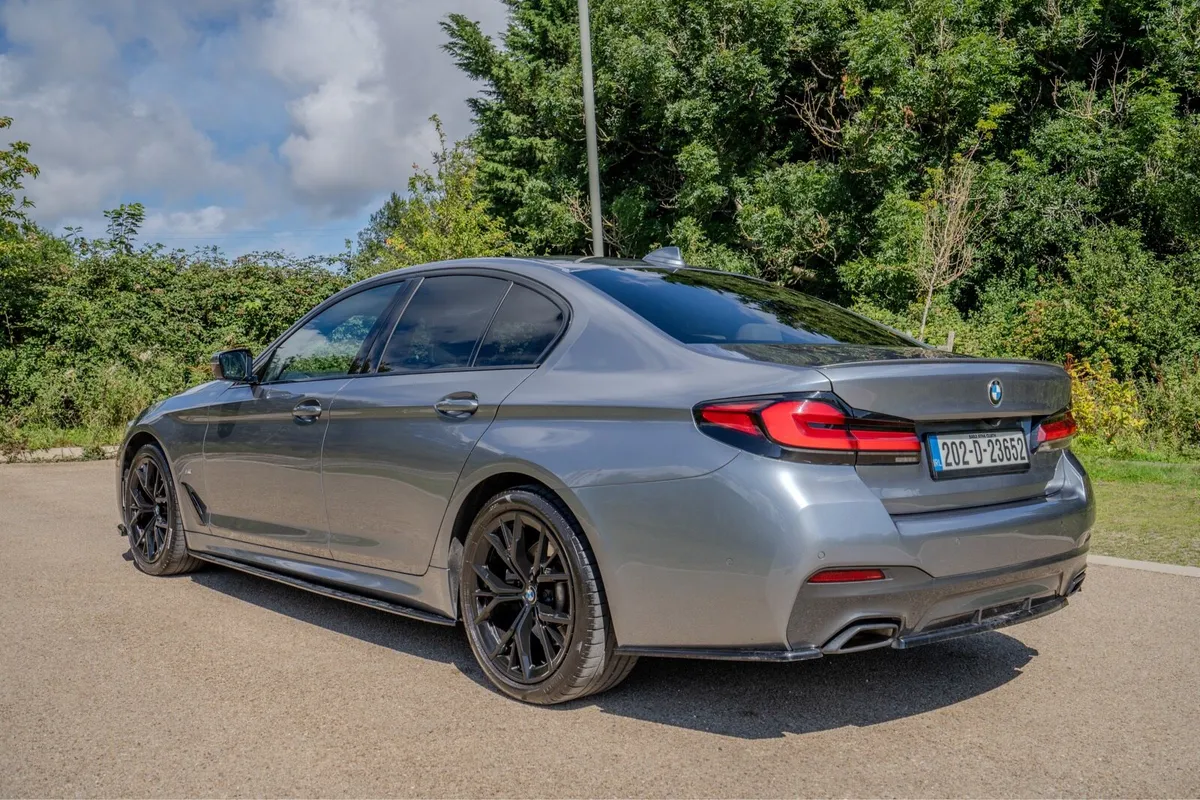 BMW 520D G30 M Sport MHEV 4DR Auto - Image 3
