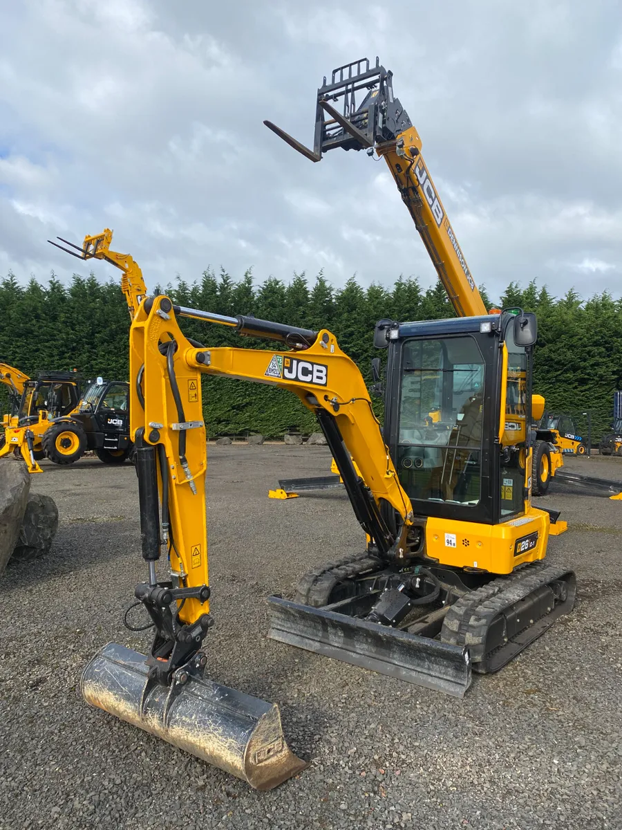 JCB 26C-1 PLUS MINI DIGGER YEAR 2024 - Image 2