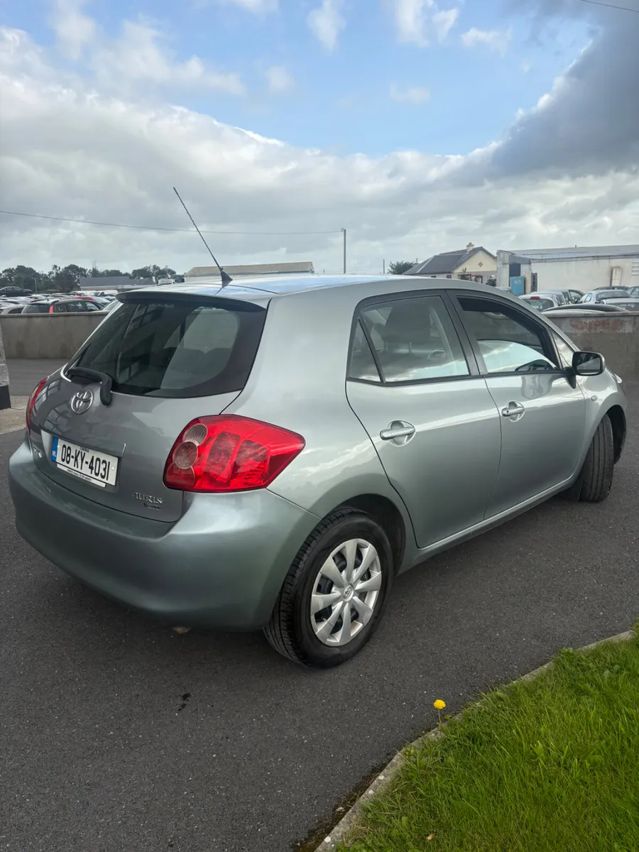 Toyota Auris 2008 - Image 4