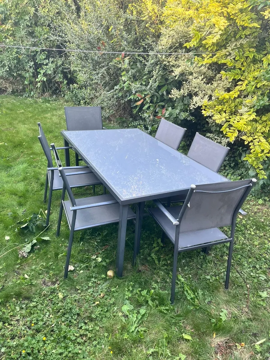 Garden Furniture - Image 1