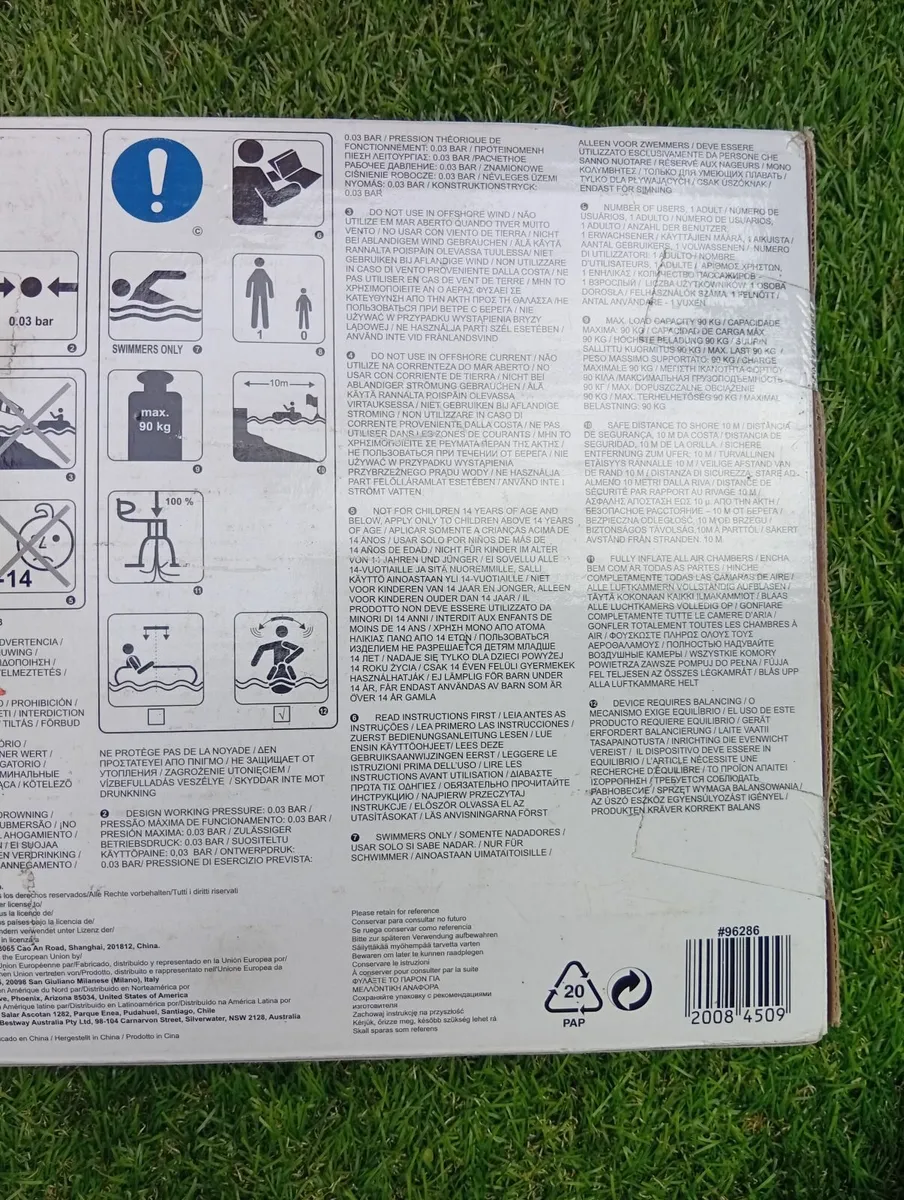 Brand New Inflatable lounge bed mattress float - Image 3