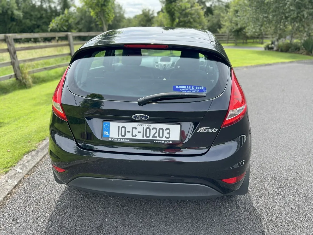 Ford Fiesta 2010 - Image 3