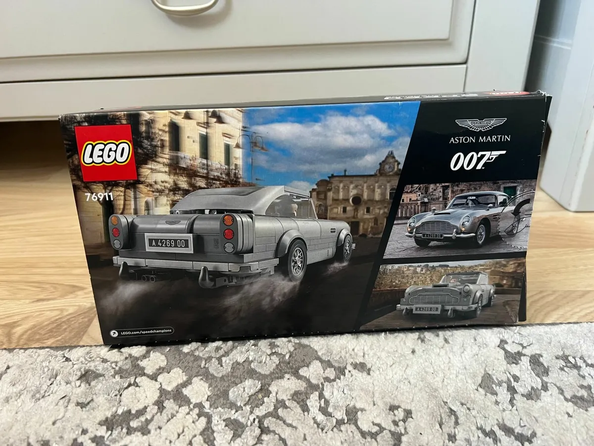 LEGO Speed Champion Aston Martin DB5 - Image 2