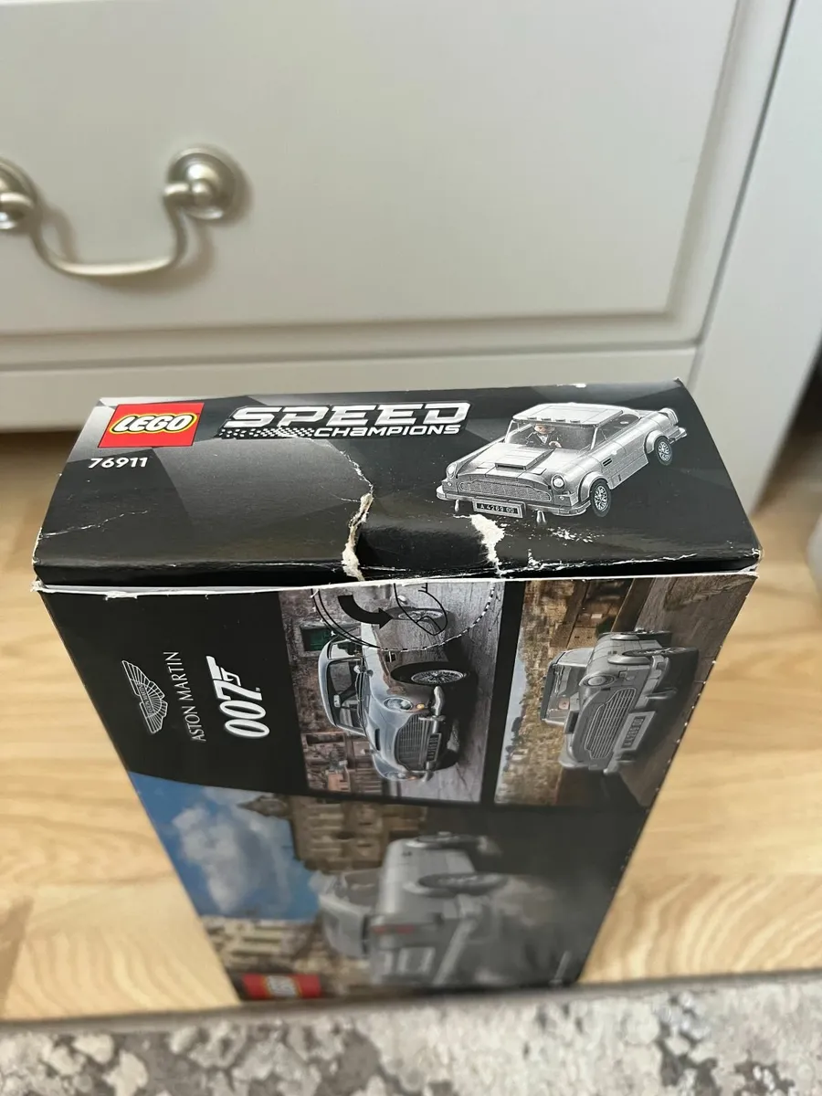 LEGO Speed Champion Aston Martin DB5 - Image 3