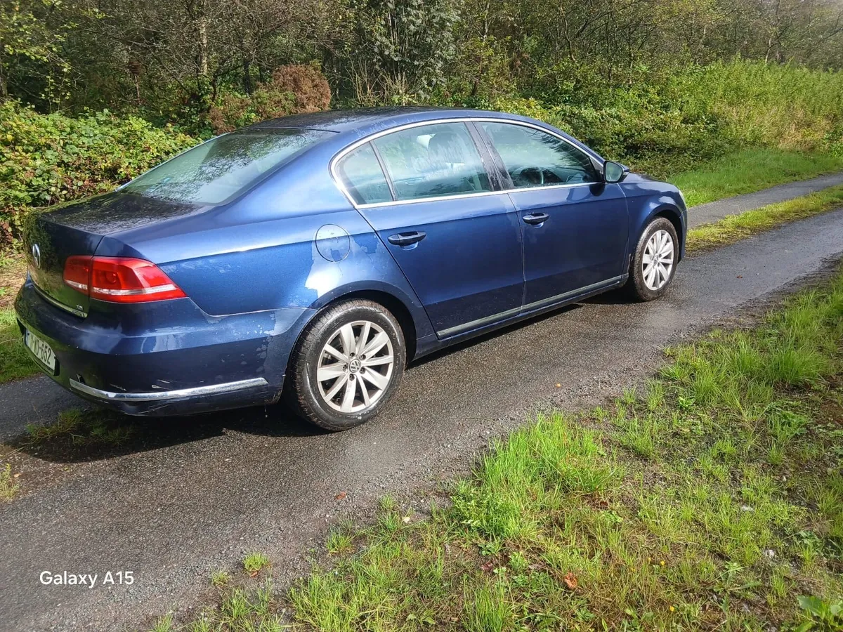 VW Passat 2011 - Image 4
