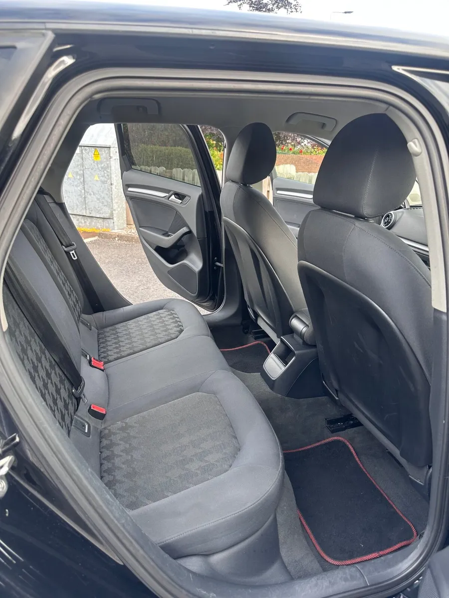 Audi A3 2014 - Image 2