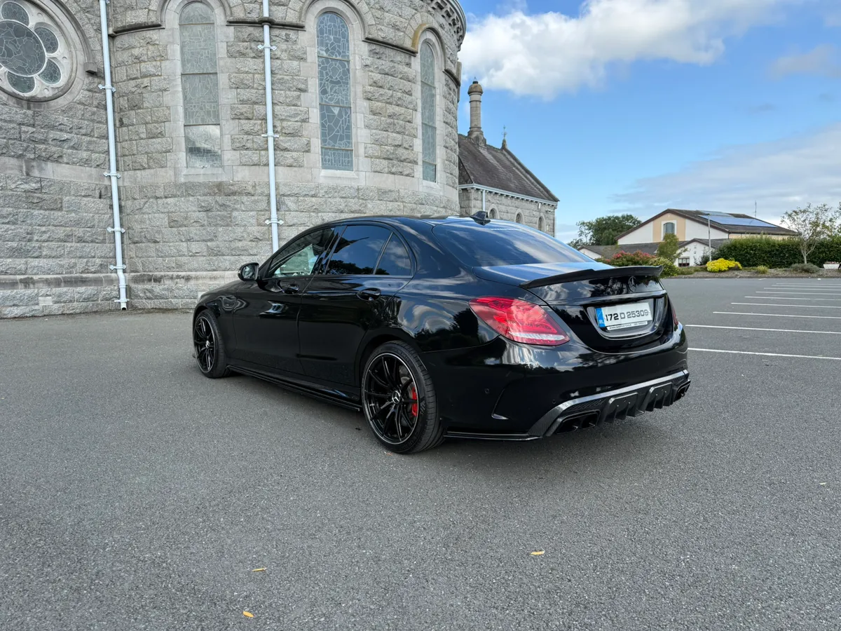2017 MERCEDES BENZ C200D AMG AUTO - Image 4