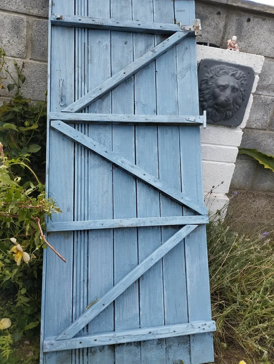 Good sturdy side gate, - Image 2