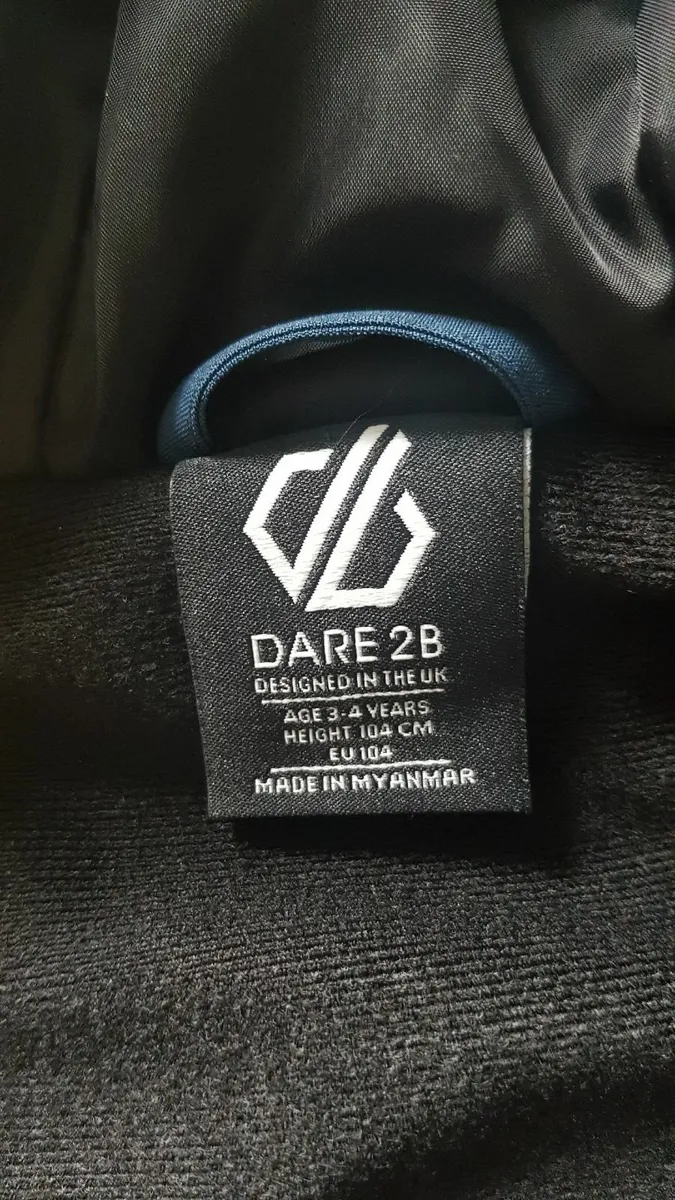 Jacket  Dare 2B for  3-4years old - Image 3