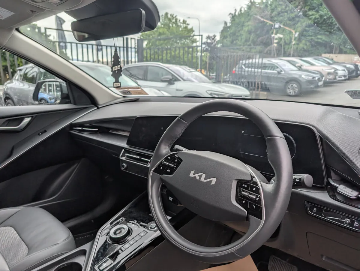 2024 Kia Niro EV 460 KM Range - Image 3