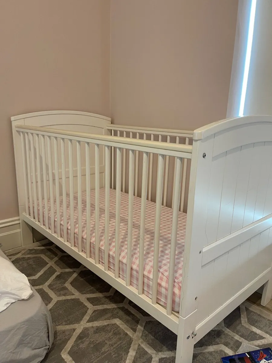 Free Cot