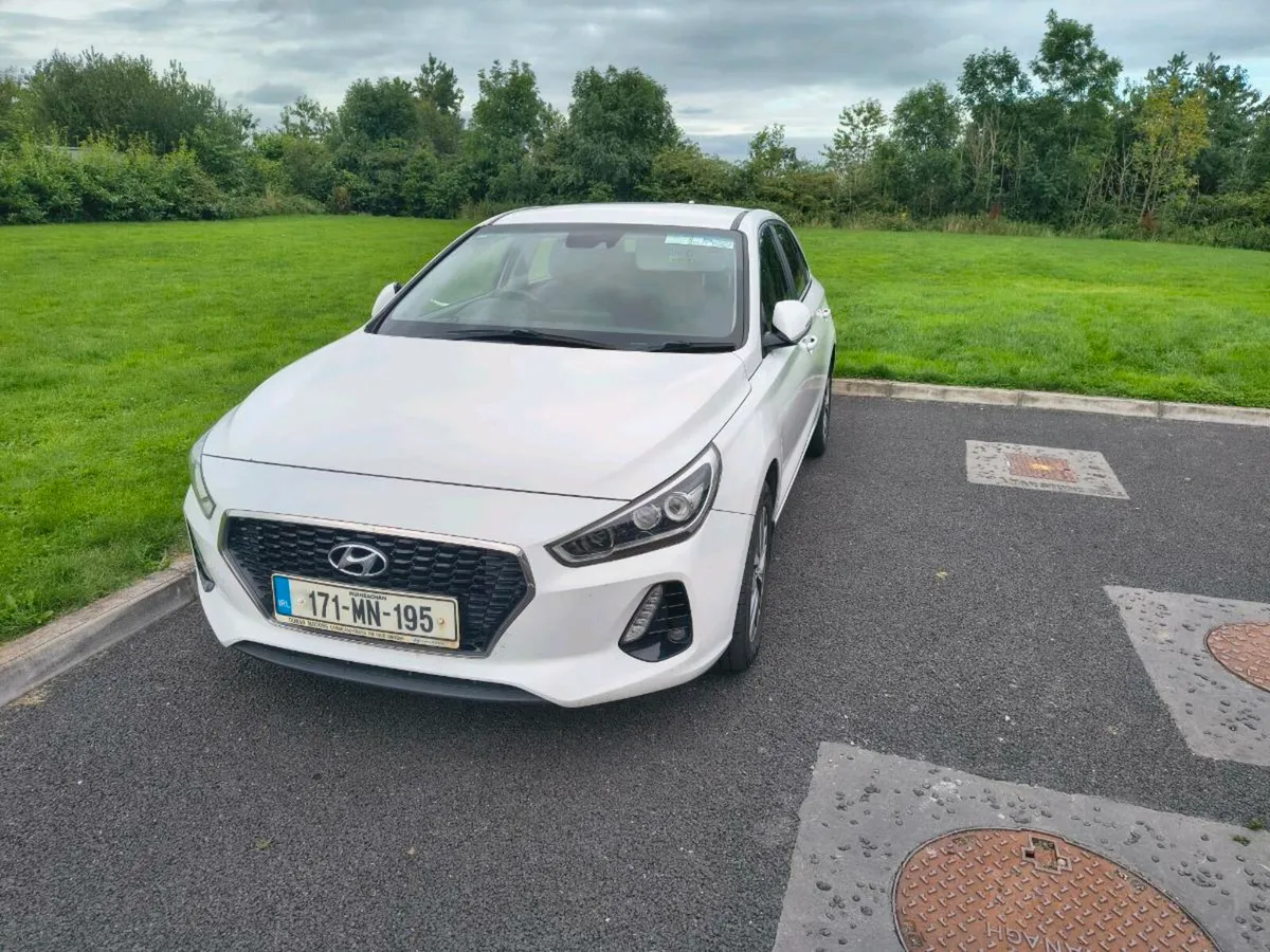 2017 Hyundai i30 1.6 Diesel Launch Edition - Image 2