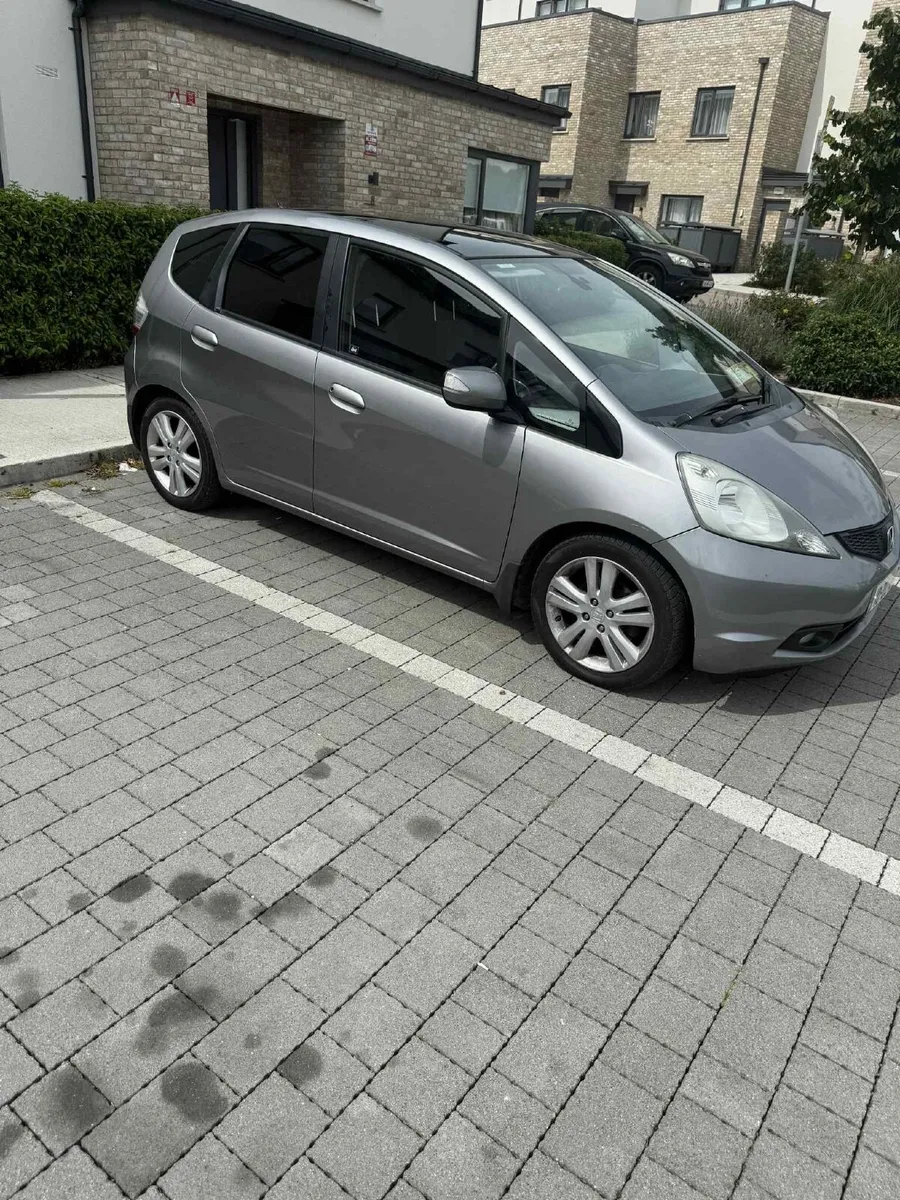 Honda Jazz 2010 1.3 I-VTEC NCT& Tax - Image 1