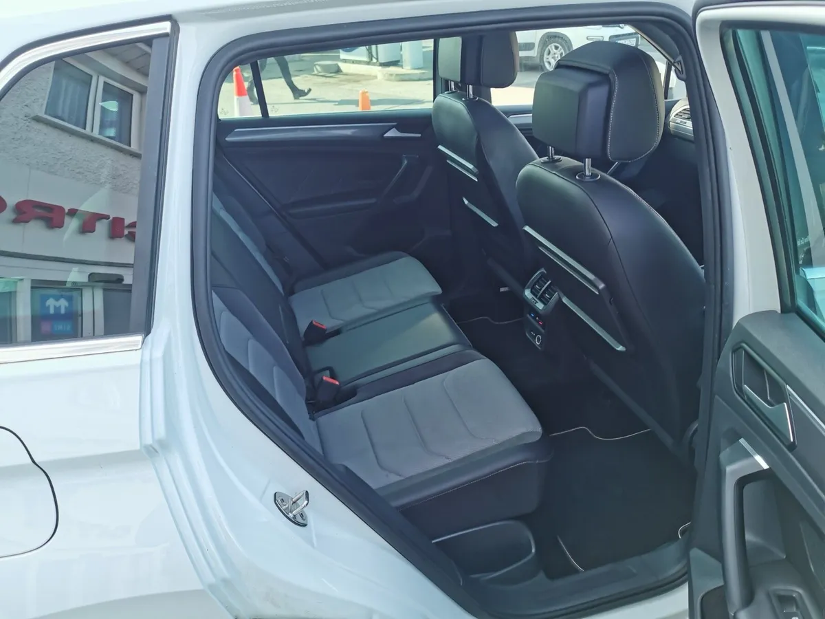 Volkswagen Tiguan R Line - Image 4