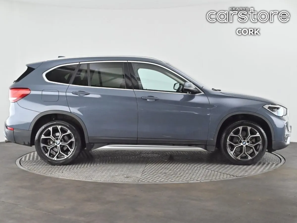 BMW X1 Sdrive18d Xline - Image 3