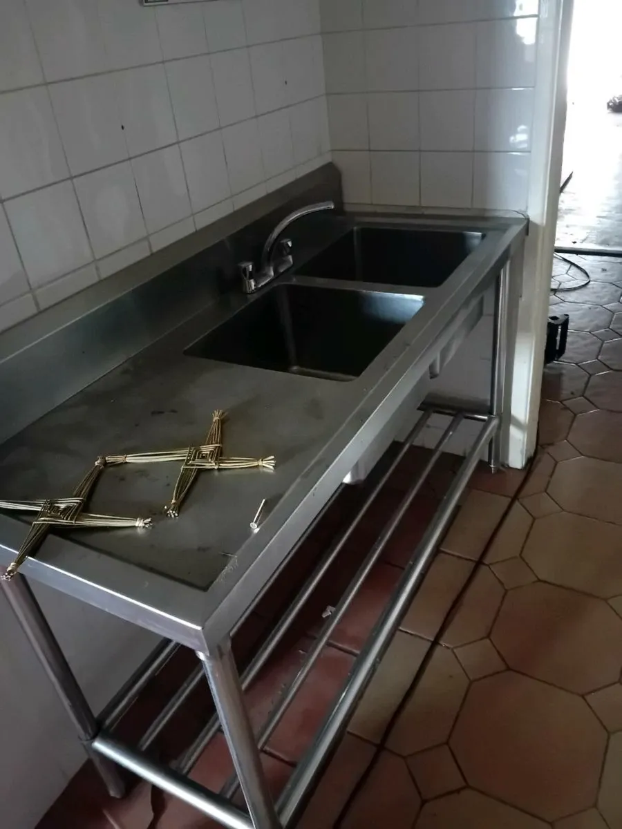 Stainless steel double sink
