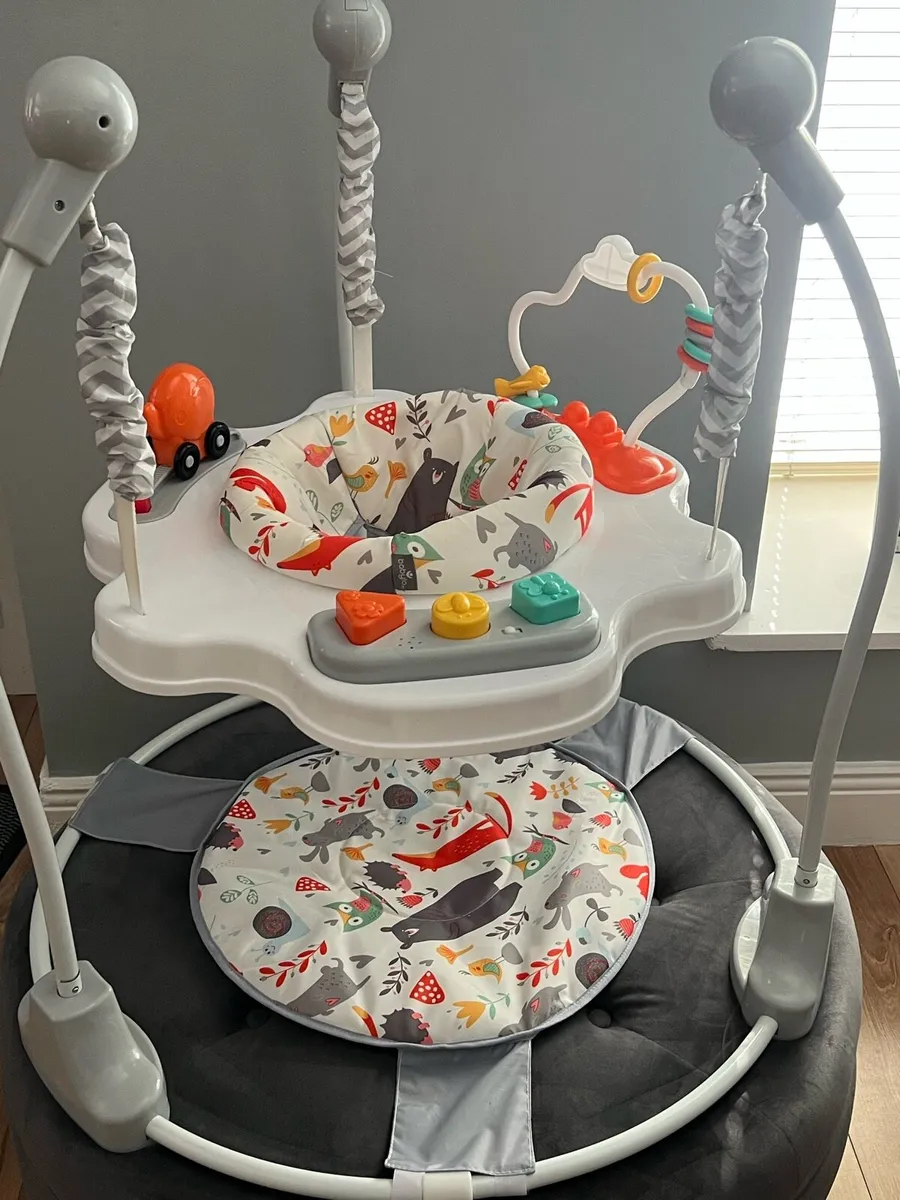 Baby Babylo jumperoo - Image 1