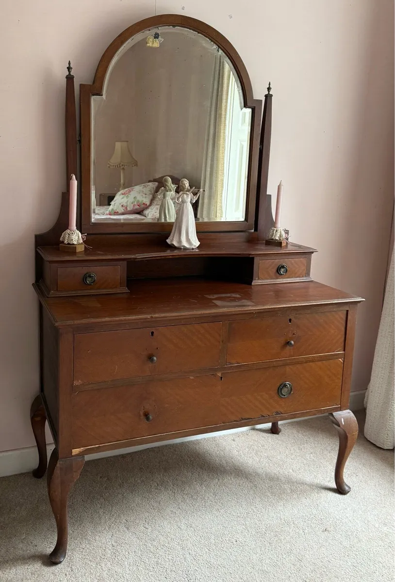 Antique Bedroom Dressing Table - Image 2