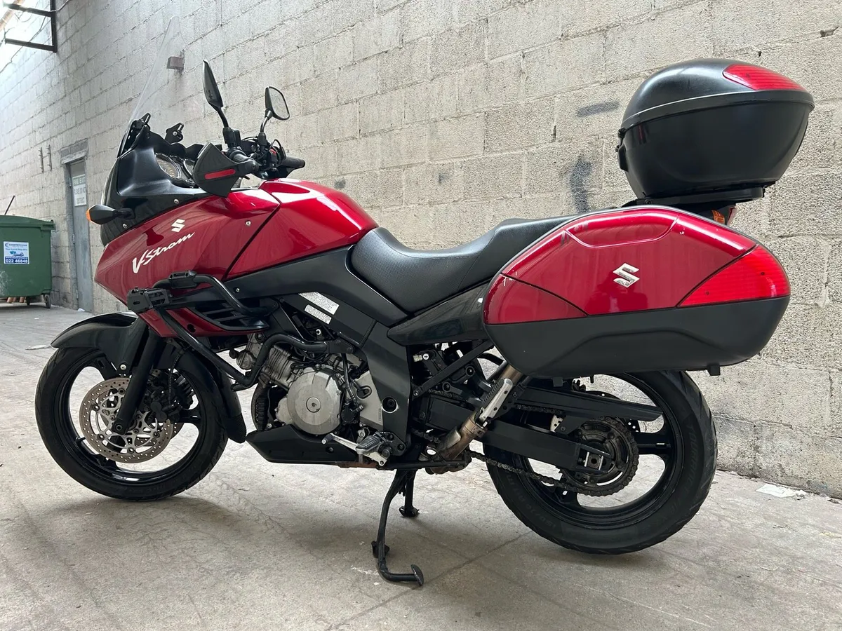 Suzuki DL 1000 V-STROM - Image 1