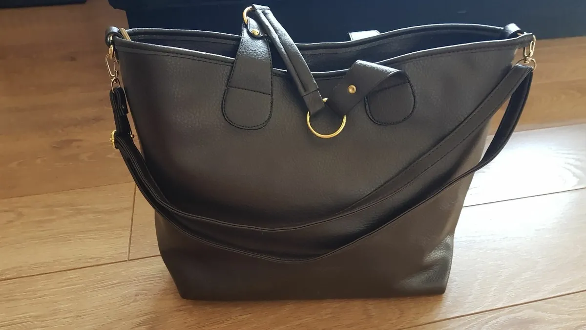 handbag- MK-leather  BRAND NEW - Image 2