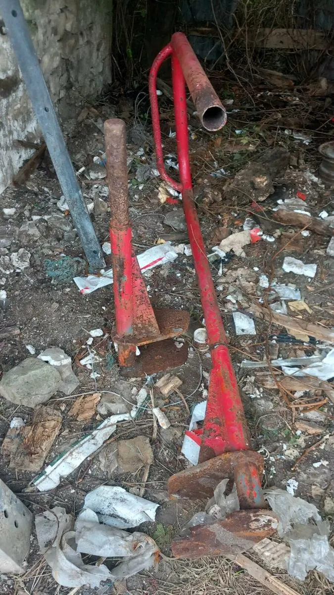 Fertiliser  spreader - Image 4