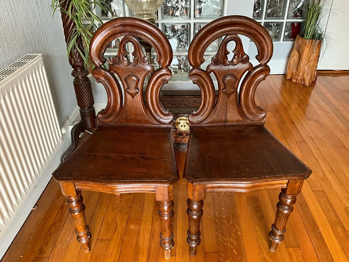 Pair of Victorian Mahogany Carved Hall Chairs - Image 3