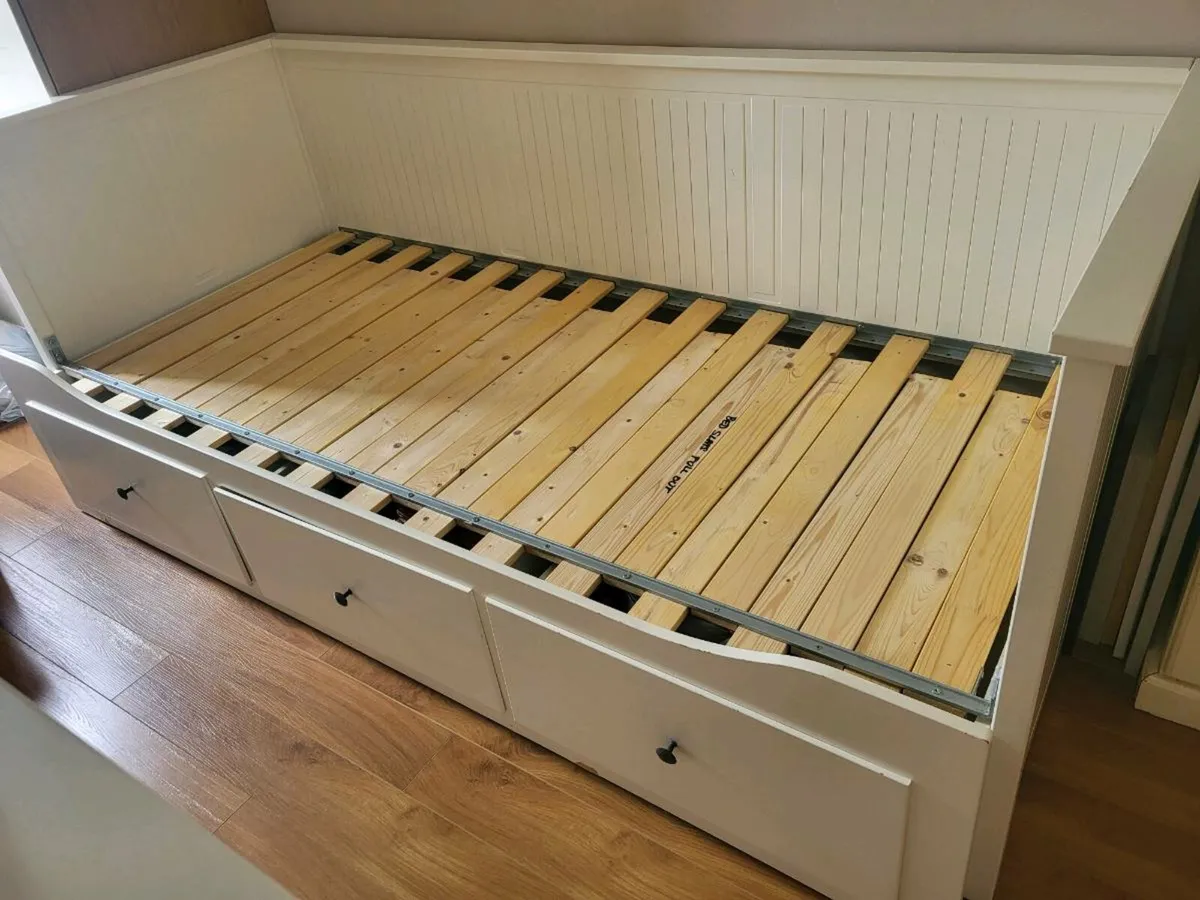 Ikea Hemnes Day Bed - Image 1