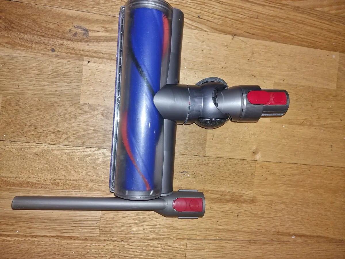 Dyson v10 - Image 3