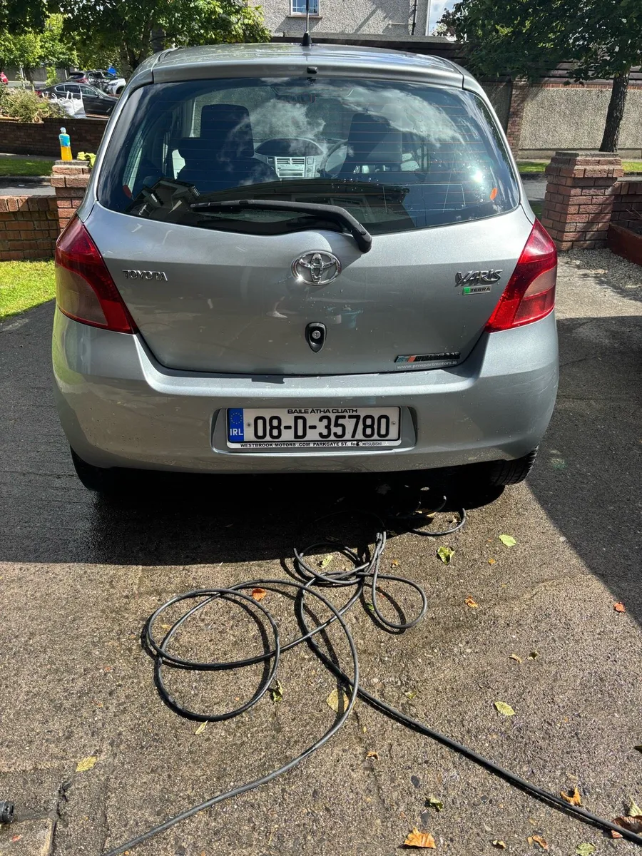 Car - Image 4