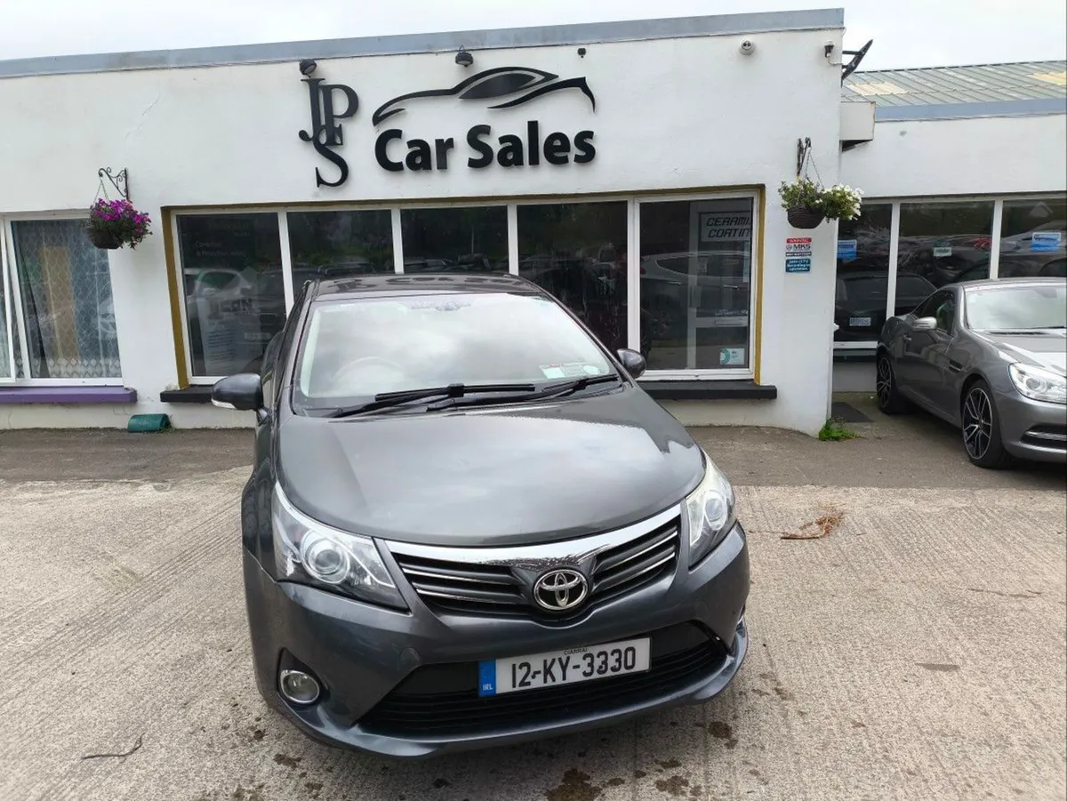 Toyota Avensis 2.0 D-4d DPF 125 BHP Terra - Image 2