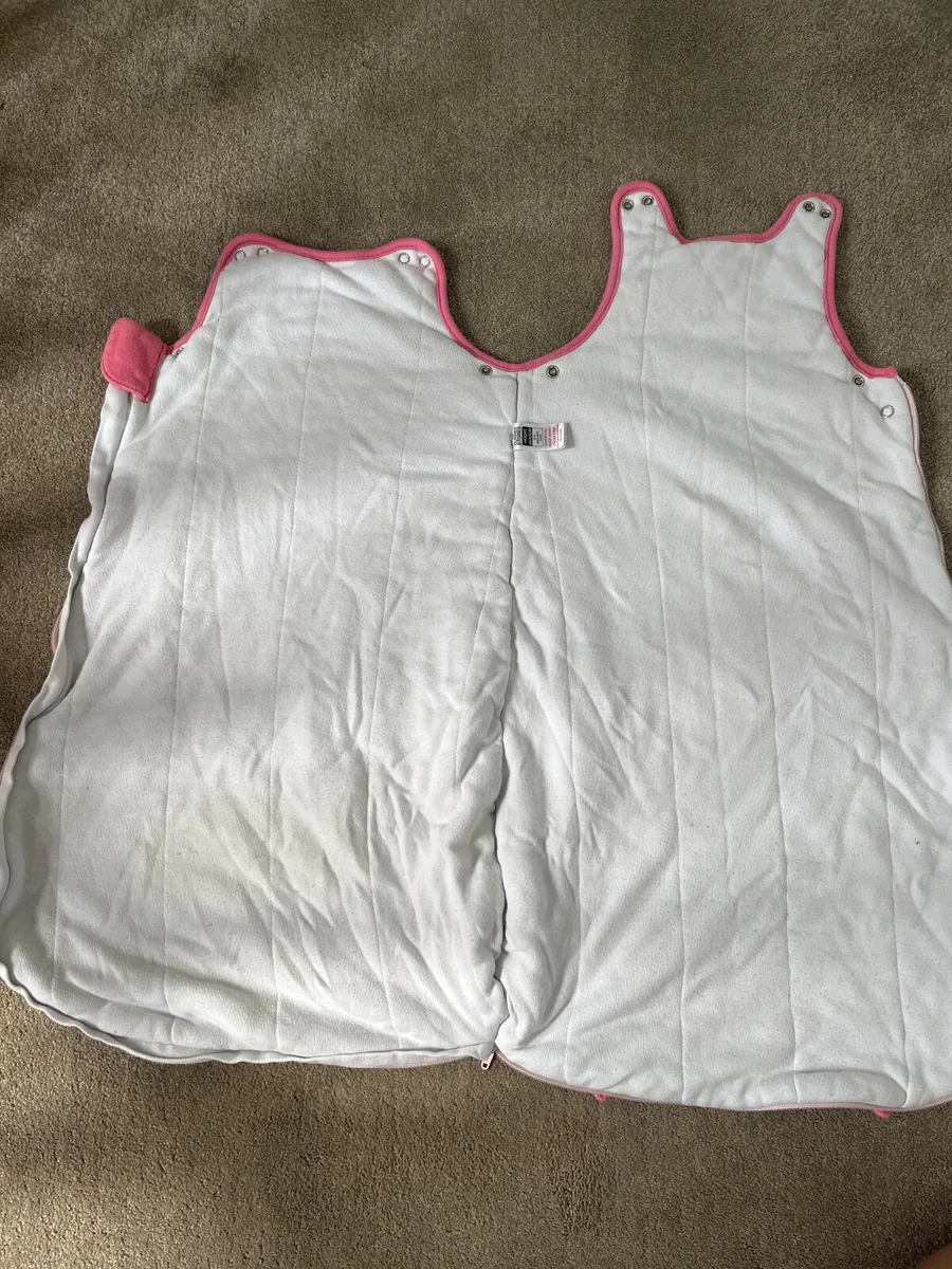 Baby sleep bag 2.5 tog 0-6 months Dunnes stores - Image 2