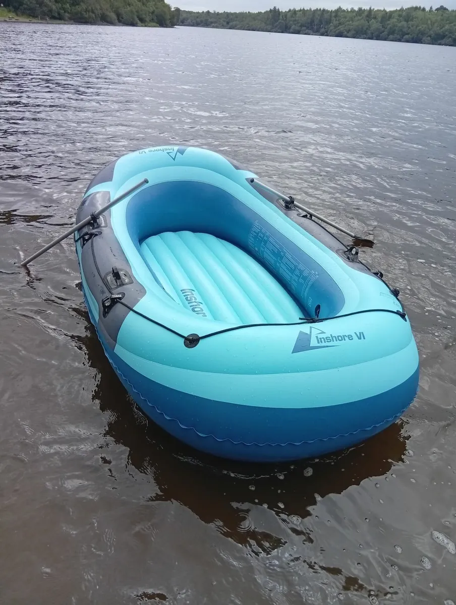 Inflatable dinghy for 3 people 1month old - Image 1