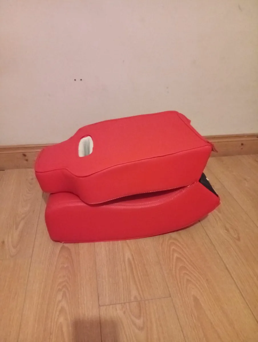 X-Rocker Foldable gaming chair - Image 4