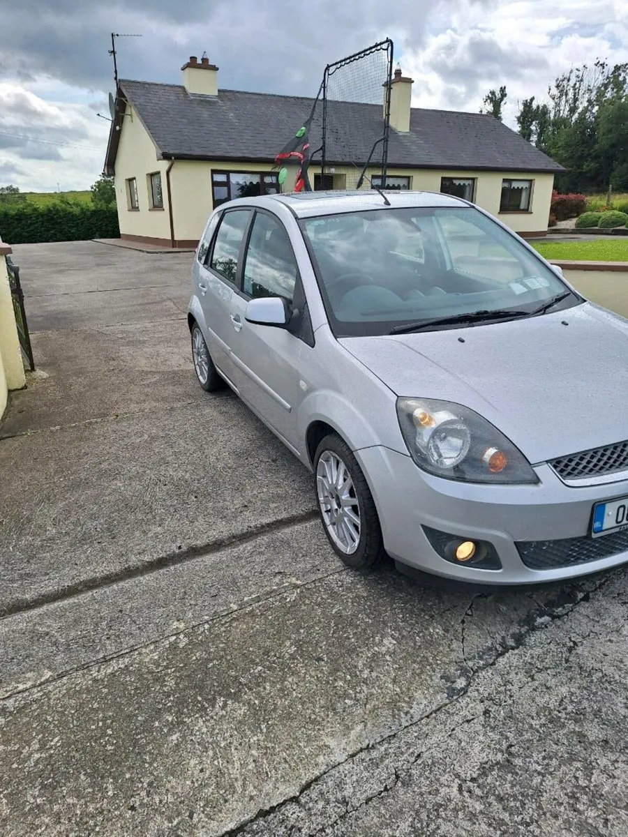 Ford fiesta 2008 1.25 - Image 1