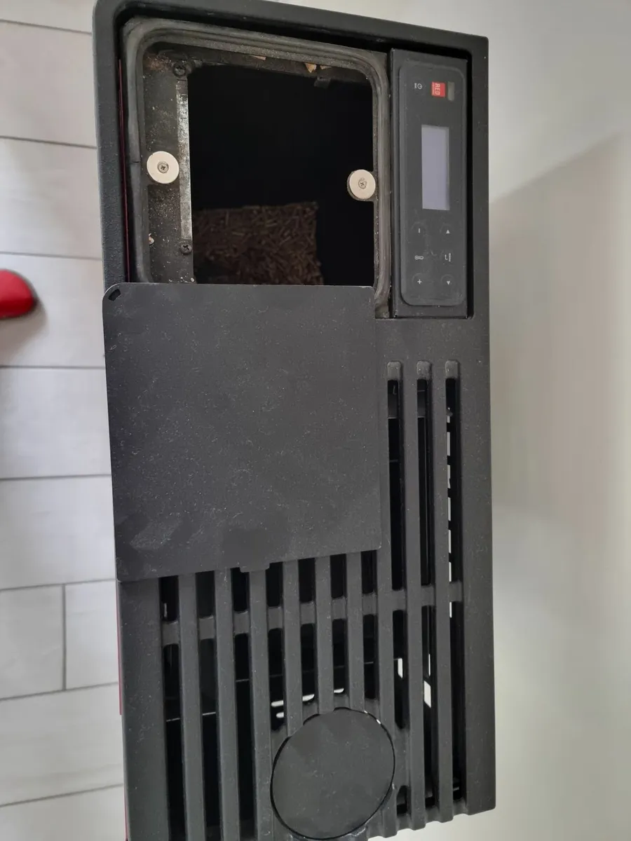 Pellet Stove room heater - Image 1