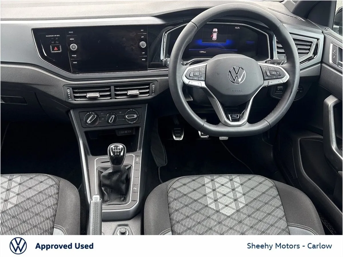 Volkswagen Polo 1.0tsi R-line 95hp 5DR - Image 2