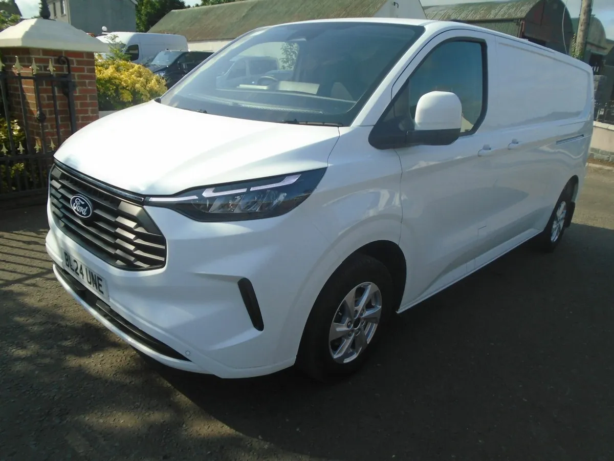 2024 Ford Transit Custom LWB LIMITED 136HP - Image 3