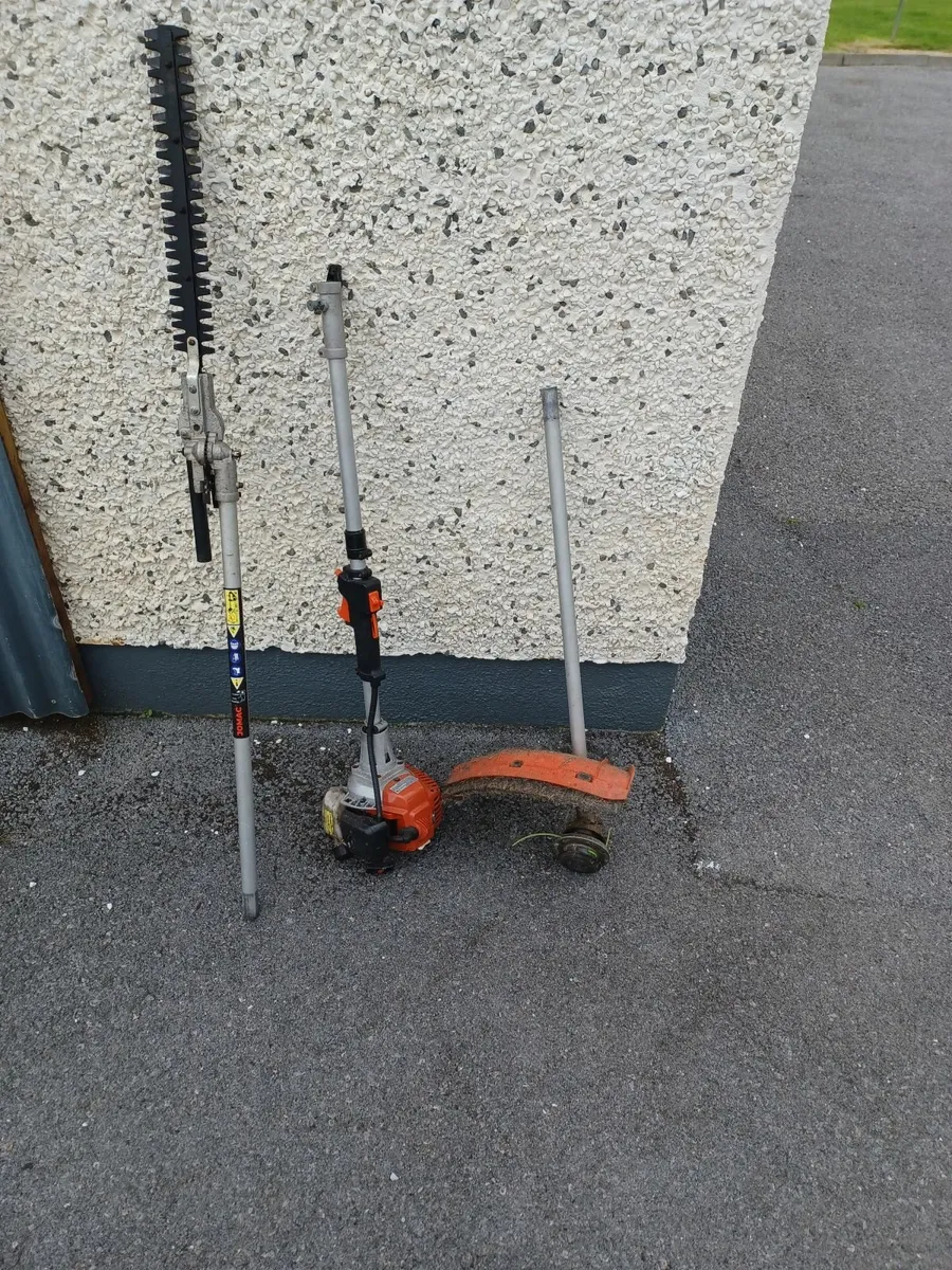 Hedge trimmer and streamer - Image 1